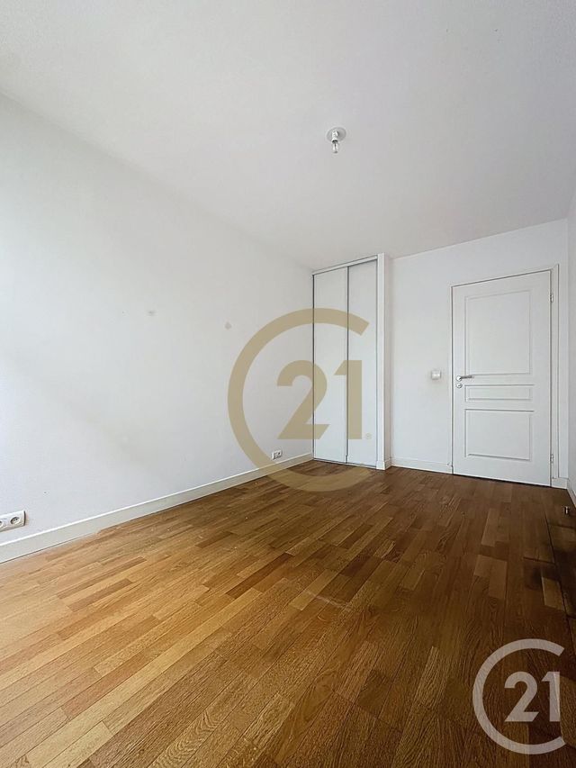 Appartement F4 à louer - 4 pièces - 66.39 m2 - VIROFLAY - 78 - ILE-DE-FRANCE - Century 21 Fels Immobilier