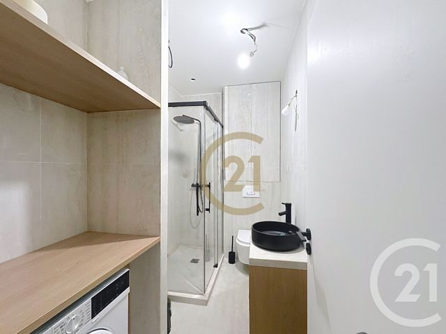 Appartement T1 à vendre - 2 pièces - 32.04 m2 - VERSAILLES - 78 - ILE-DE-FRANCE - Century 21 Fels Immobilier