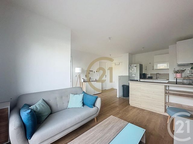 Appartement F2 à louer - 2 pièces - 38.0 m2 - ST CYR L ECOLE - 78 - ILE-DE-FRANCE - Century 21 Fels Immobilier
