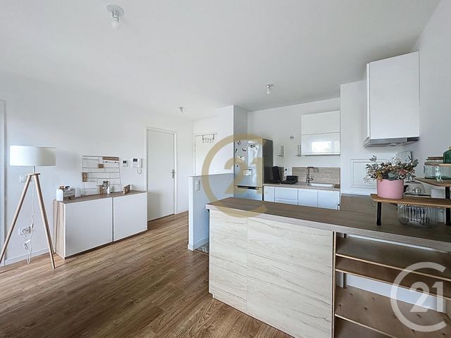 Appartement F2 à louer - 2 pièces - 38.0 m2 - ST CYR L ECOLE - 78 - ILE-DE-FRANCE - Century 21 Fels Immobilier