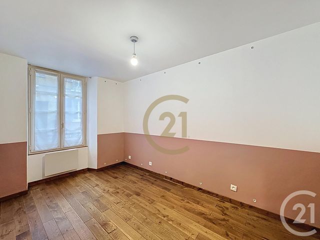 Appartement F3 à louer - 3 pièces - 46.7 m2 - VERSAILLES - 78 - ILE-DE-FRANCE - Century 21 Fels Immobilier