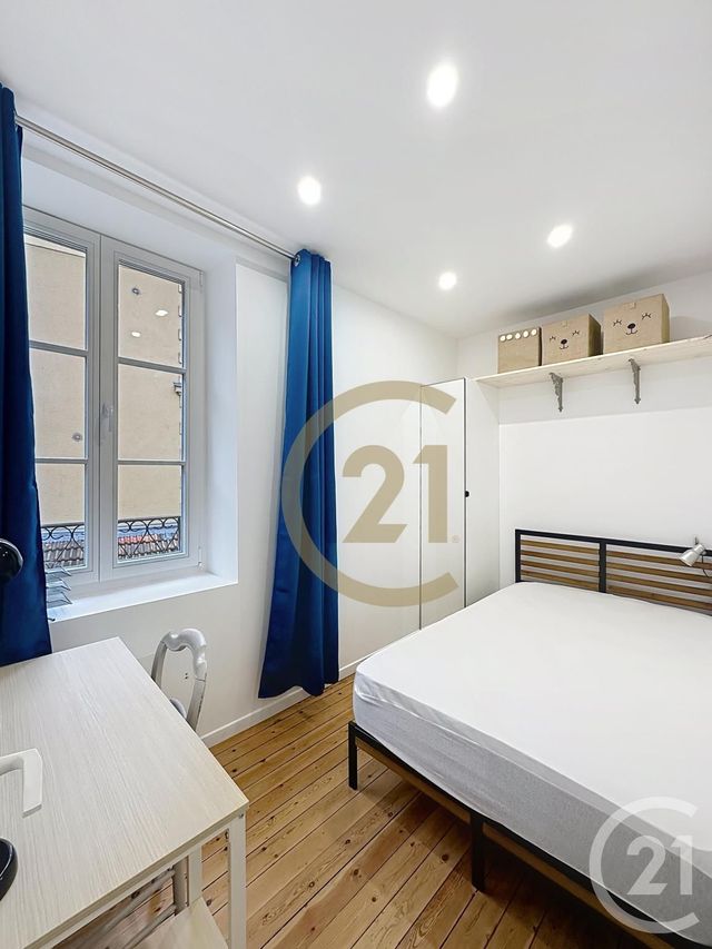 Appartement F3 à louer - 3 pièces - 30.0 m2 - VERSAILLES - 78 - ILE-DE-FRANCE - Century 21 Fels Immobilier