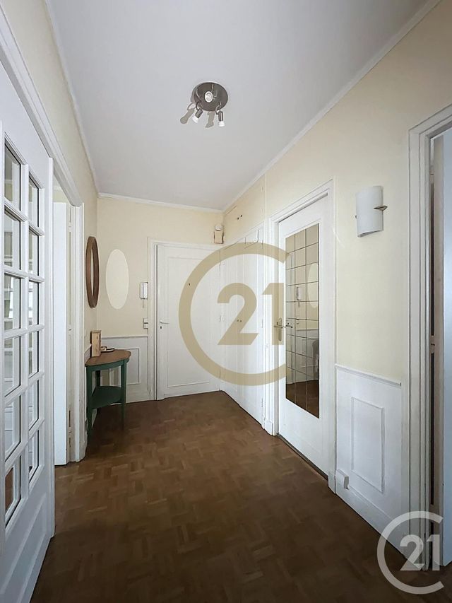 Appartement F5 à louer - 5 pièces - 102.0 m2 - VERSAILLES - 78 - ILE-DE-FRANCE - Century 21 Fels Immobilier