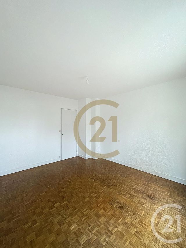 Appartement F5 à louer - 5 pièces - 111.9 m2 - VERSAILLES - 78 - ILE-DE-FRANCE - Century 21 Fels Immobilier