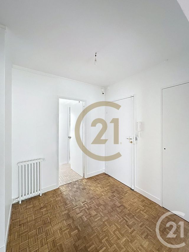 Appartement F5 à louer - 5 pièces - 111.9 m2 - VERSAILLES - 78 - ILE-DE-FRANCE - Century 21 Fels Immobilier