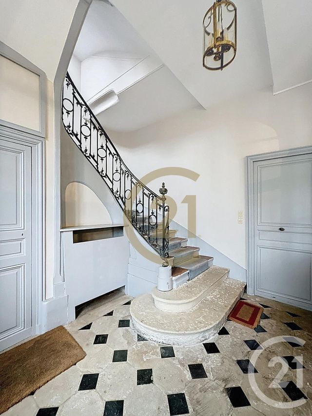 Appartement F3 à louer - 3 pièces - 88.21 m2 - VERSAILLES - 78 - ILE-DE-FRANCE - Century 21 Fels Immobilier