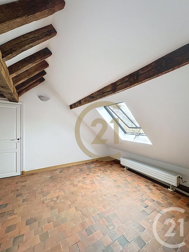 Appartement F3 à louer - 3 pièces - 88.21 m2 - VERSAILLES - 78 - ILE-DE-FRANCE - Century 21 Fels Immobilier