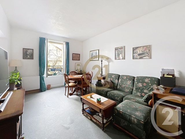 Appartement F2 à vendre - 2 pièces - 37.4 m2 - VERSAILLES - 78 - ILE-DE-FRANCE - Century 21 Fels Immobilier