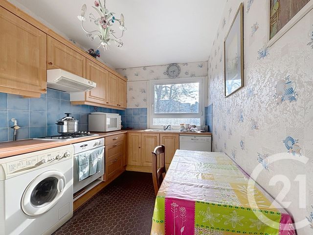 Appartement F3 à vendre - 3 pièces - 71.49 m2 - VELIZY VILLACOUBLAY - 78 - ILE-DE-FRANCE - Century 21 Fels Immobilier