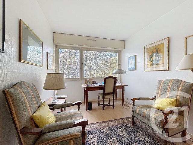 Appartement F3 à vendre - 3 pièces - 71.49 m2 - VELIZY VILLACOUBLAY - 78 - ILE-DE-FRANCE - Century 21 Fels Immobilier