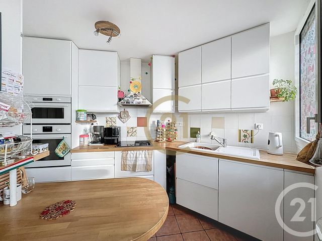 Appartement à vendre - 4 pièces - 81.93 m2 - LE CHESNAY - 78 - ILE-DE-FRANCE - Century 21 Fels Immobilier