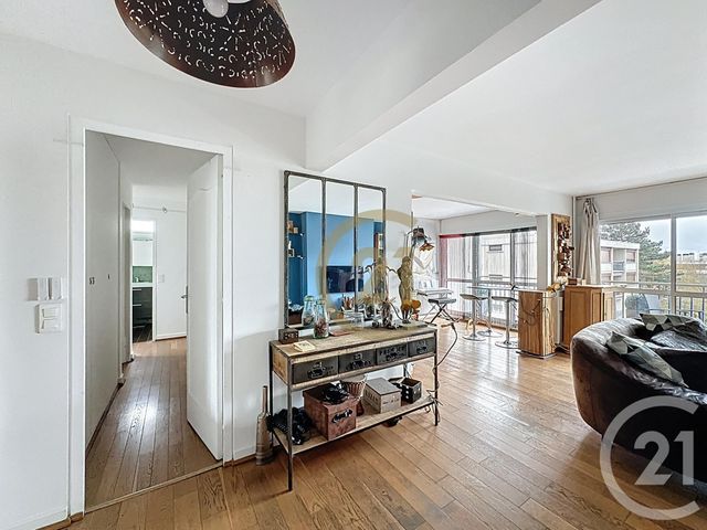 Appartement F5 à vendre - 5 pièces - 99.03 m2 - NOISY LE ROI - 78 - ILE-DE-FRANCE - Century 21 Fels Immobilier