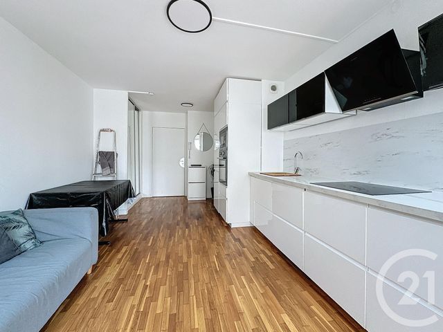 Appartement F2 à louer - 2 pièces - 33.33 m2 - LE CHESNAY - 78 - ILE-DE-FRANCE - Century 21 Fels Immobilier