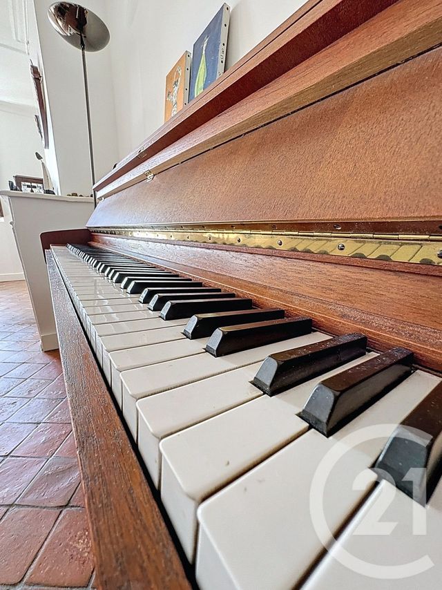 Appartement F4 à vendre - 4 pièces - 100.0 m2 - VERSAILLES - 78 - ILE-DE-FRANCE - Century 21 Fels Immobilier