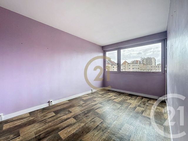 Appartement T4 à vendre - 4 pièces - 75.5 m2 - VELIZY VILLACOUBLAY - 78 - ILE-DE-FRANCE - Century 21 Fels Immobilier