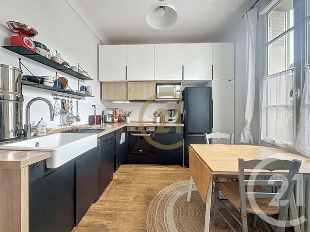 Appartement T3 à vendre - 3 pièces - 51.13 m2 - VERSAILLES - 78 - ILE-DE-FRANCE - Century 21 Fels Immobilier