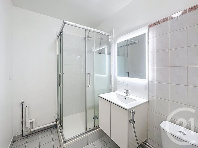 Appartement F1 à vendre - 1 pièce - 31.92 m2 - CHATILLON - 92 - ILE-DE-FRANCE - Century 21 Fels Immobilier