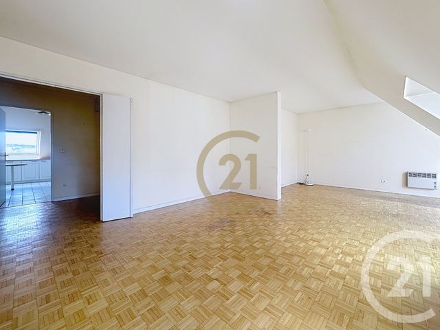 Appartement F4 à vendre - 4 pièces - 84.59 m2 - VERSAILLES - 78 - ILE-DE-FRANCE - Century 21 Fels Immobilier