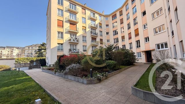 Appartement F3 à vendre - 3 pièces - 69.67 m2 - VERSAILLES - 78 - ILE-DE-FRANCE - Century 21 Fels Immobilier