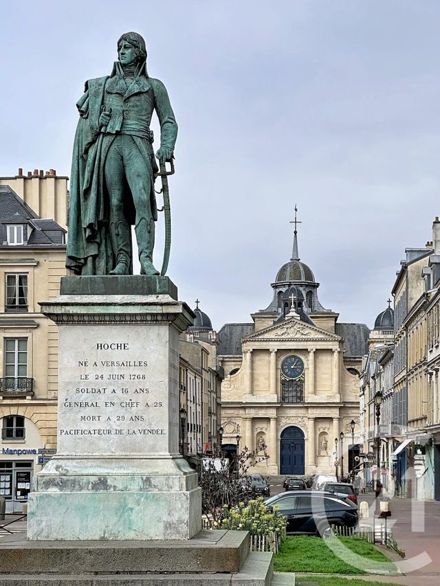 Appartement T3 à vendre - 3 pièces - 50.75 m2 - VERSAILLES - 78 - ILE-DE-FRANCE - Century 21 Fels Immobilier