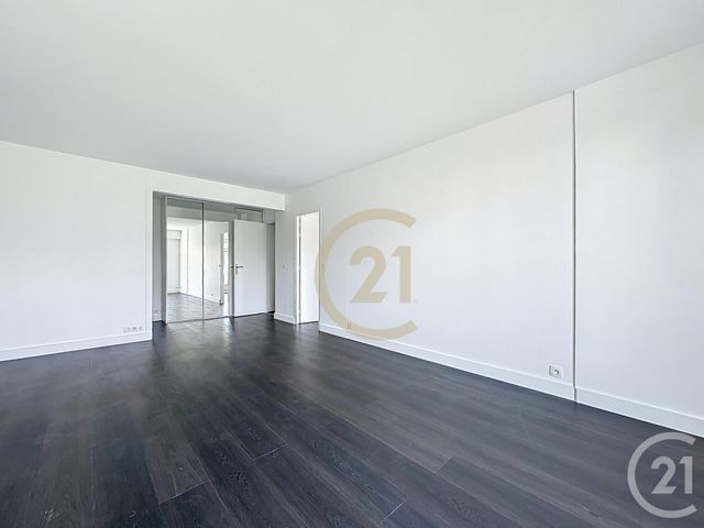 Appartement F3 à louer - 3 pièces - 77.4 m2 - VERSAILLES - 78 - ILE-DE-FRANCE - Century 21 Fels Immobilier