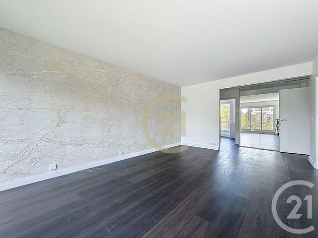 Appartement F3 à louer - 3 pièces - 77.4 m2 - VERSAILLES - 78 - ILE-DE-FRANCE - Century 21 Fels Immobilier