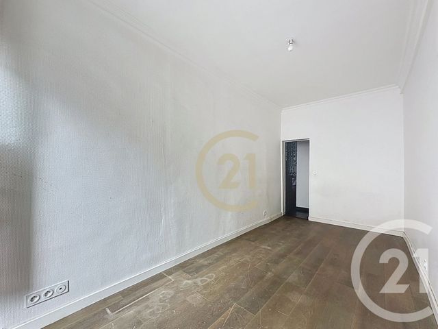 Appartement T2 à vendre - 2 pièces - 33.25 m2 - VERSAILLES - 78 - ILE-DE-FRANCE - Century 21 Fels Immobilier