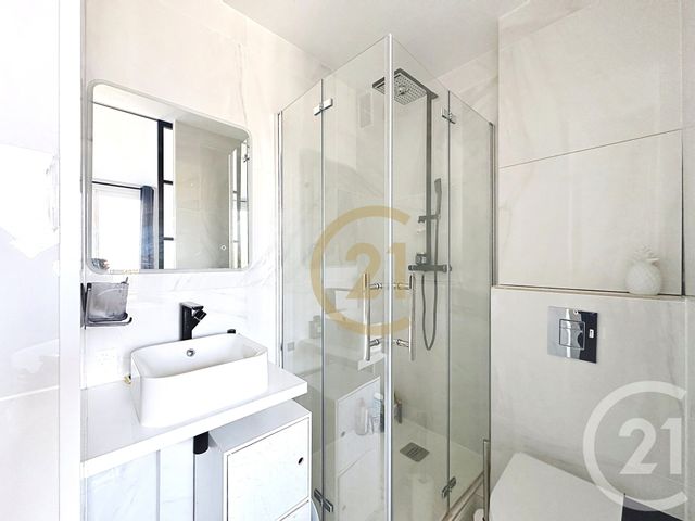 Appartement F5 à vendre - 5 pièces - 102.77 m2 - VERSAILLES - 78 - ILE-DE-FRANCE - Century 21 Fels Immobilier