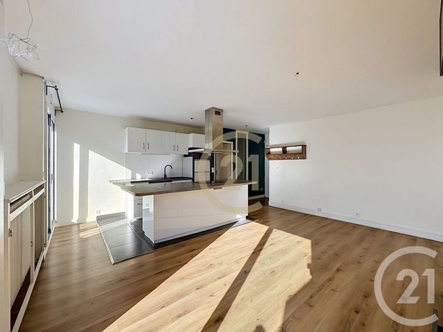 Appartement F3 à vendre - 3 pièces - 61.22 m2 - VERSAILLES - 78 - ILE-DE-FRANCE - Century 21 Fels Immobilier