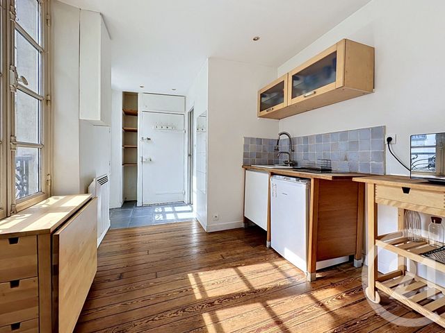 Appartement Studio à vendre - 1 pièce - 22.54 m2 - VERSAILLES - 78 - ILE-DE-FRANCE - Century 21 Fels Immobilier