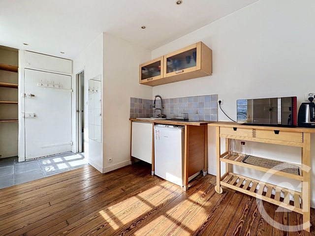 Appartement Studio à vendre - 1 pièce - 22.54 m2 - VERSAILLES - 78 - ILE-DE-FRANCE - Century 21 Fels Immobilier
