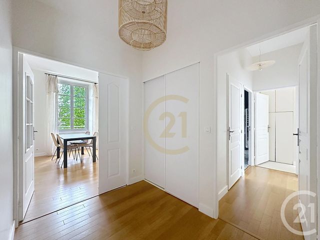 Appartement F3 à louer - 3 pièces - 67.73 m2 - VERSAILLES - 78 - ILE-DE-FRANCE - Century 21 Fels Immobilier