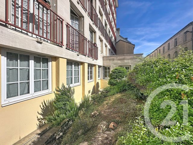 Appartement à vendre - 2 pièces - 34.6 m2 - VERSAILLES - 78 - ILE-DE-FRANCE - Century 21 Fels Immobilier