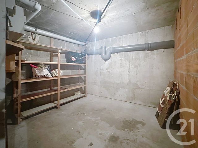 Appartement à vendre - 2 pièces - 34.6 m2 - VERSAILLES - 78 - ILE-DE-FRANCE - Century 21 Fels Immobilier