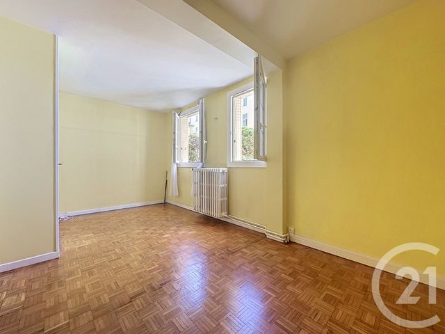 Appartement à vendre - 2 pièces - 34.6 m2 - VERSAILLES - 78 - ILE-DE-FRANCE - Century 21 Fels Immobilier