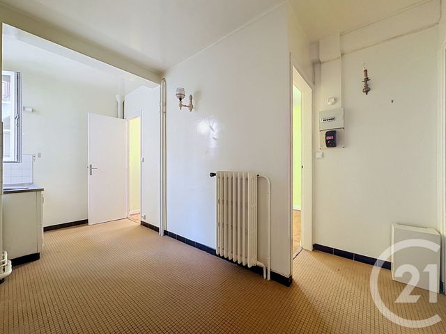 Appartement à vendre - 2 pièces - 34.6 m2 - VERSAILLES - 78 - ILE-DE-FRANCE - Century 21 Fels Immobilier