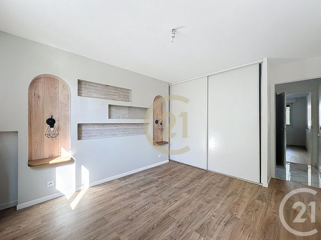 Appartement F3 à louer - 3 pièces - 61.63 m2 - LE PORT MARLY - 78 - ILE-DE-FRANCE - Century 21 Fels Immobilier