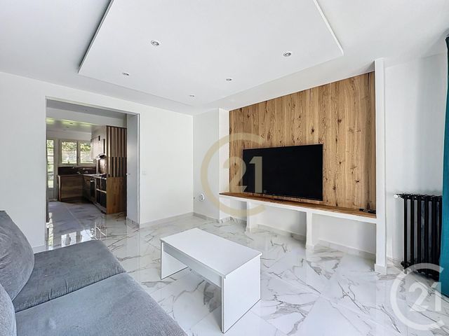 Appartement F3 à louer - 3 pièces - 61.63 m2 - LE PORT MARLY - 78 - ILE-DE-FRANCE - Century 21 Fels Immobilier