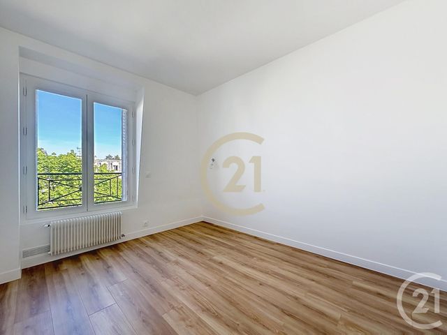 Appartement F3 à louer - 3 pièces - 46.52 m2 - VERSAILLES - 78 - ILE-DE-FRANCE - Century 21 Fels Immobilier