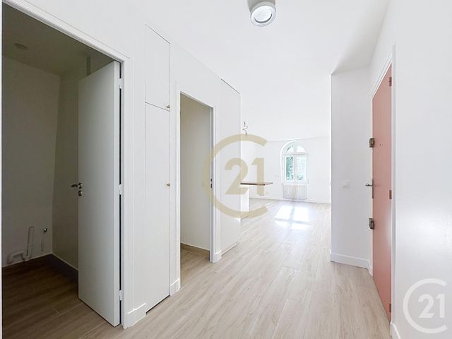 Appartement F3 à louer - 3 pièces - 46.52 m2 - VERSAILLES - 78 - ILE-DE-FRANCE - Century 21 Fels Immobilier