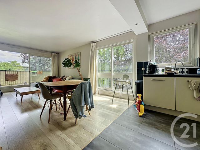Appartement F3 à vendre - 3 pièces - 64.86 m2 - LE CHESNAY - 78 - ILE-DE-FRANCE - Century 21 Fels Immobilier