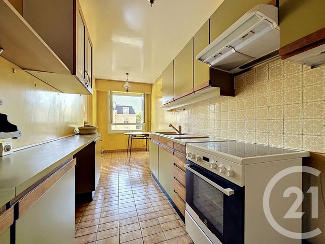 Appartement à vendre - 5 pièces - 102.83 m2 - VERSAILLES - 78 - ILE-DE-FRANCE - Century 21 Fels Immobilier