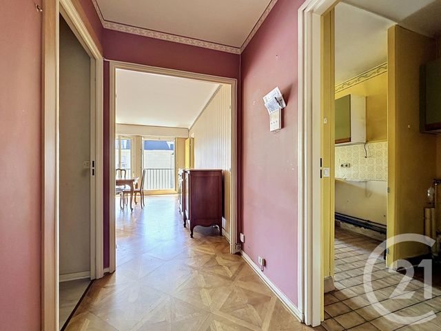 Appartement à vendre - 5 pièces - 102.83 m2 - VERSAILLES - 78 - ILE-DE-FRANCE - Century 21 Fels Immobilier