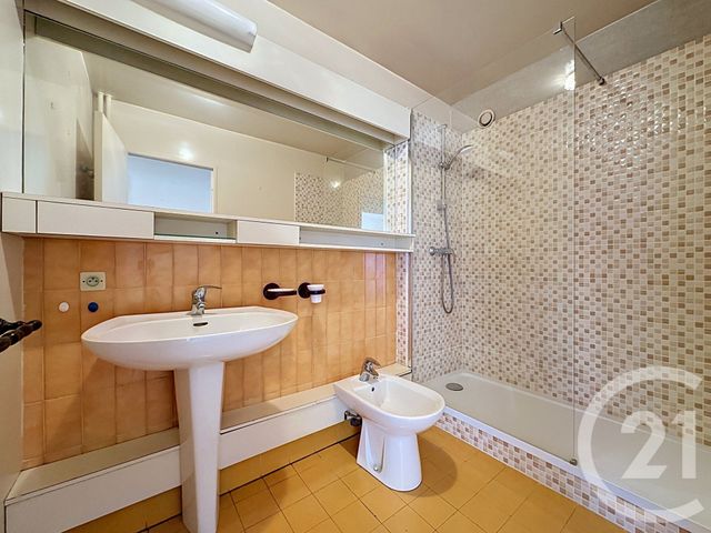 Appartement à vendre - 5 pièces - 102.83 m2 - VERSAILLES - 78 - ILE-DE-FRANCE - Century 21 Fels Immobilier