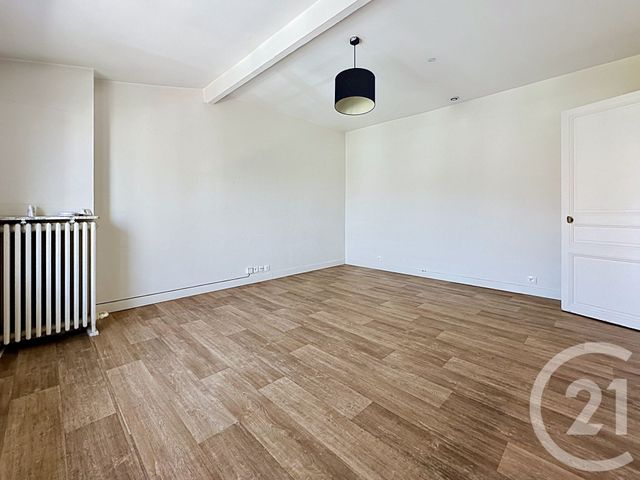 Appartement T3 à vendre - 3 pièces - 73.57 m2 - VERSAILLES - 78 - ILE-DE-FRANCE - Century 21 Fels Immobilier