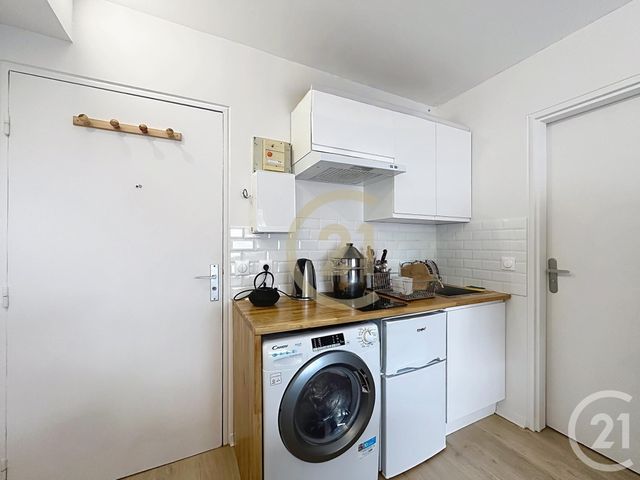 Appartement F1 à louer - 1 pièce - 15.84 m2 - LE CHESNAY - 78 - ILE-DE-FRANCE - Century 21 Fels Immobilier