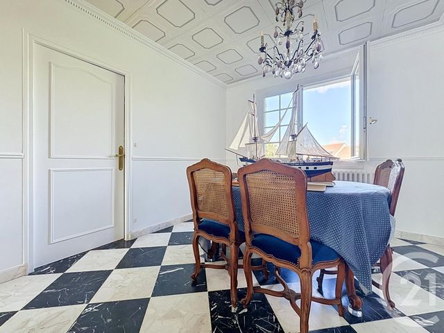 maison à vendre - 6 pièces - 150.0 m2 - FONTENAY LE FLEURY - 78 - ILE-DE-FRANCE - Century 21 Fels Immobilier