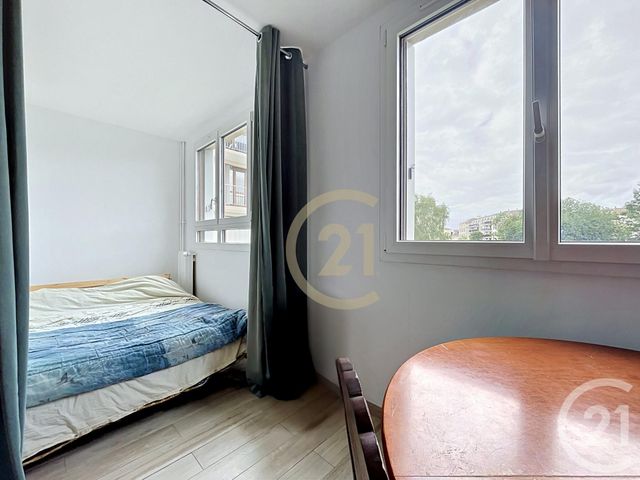 Appartement Studio à vendre - 1 pièce - 31.5 m2 - FONTENAY LE FLEURY - 78 - ILE-DE-FRANCE - Century 21 Fels Immobilier