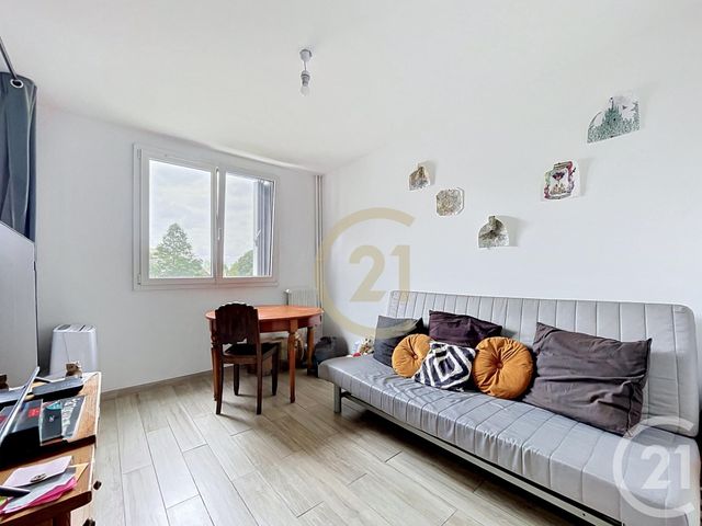Appartement Studio à vendre - 1 pièce - 31.5 m2 - FONTENAY LE FLEURY - 78 - ILE-DE-FRANCE - Century 21 Fels Immobilier