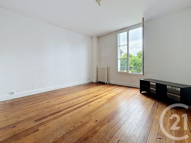 Appartement T5 à vendre - 5 pièces - 126.42 m2 - VERSAILLES - 78 - ILE-DE-FRANCE - Century 21 Fels Immobilier